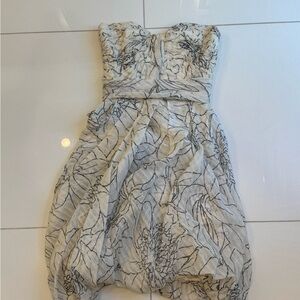 Monique Lhuillier Dress